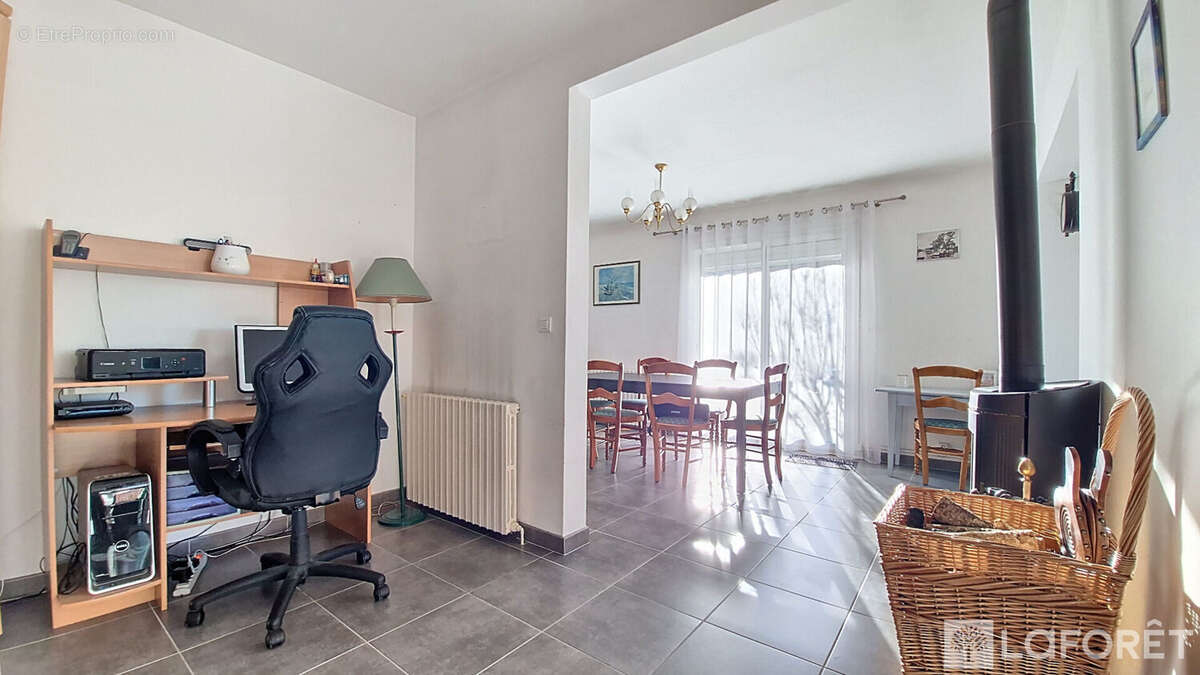 Maison à VILLENAVE-D'ORNON