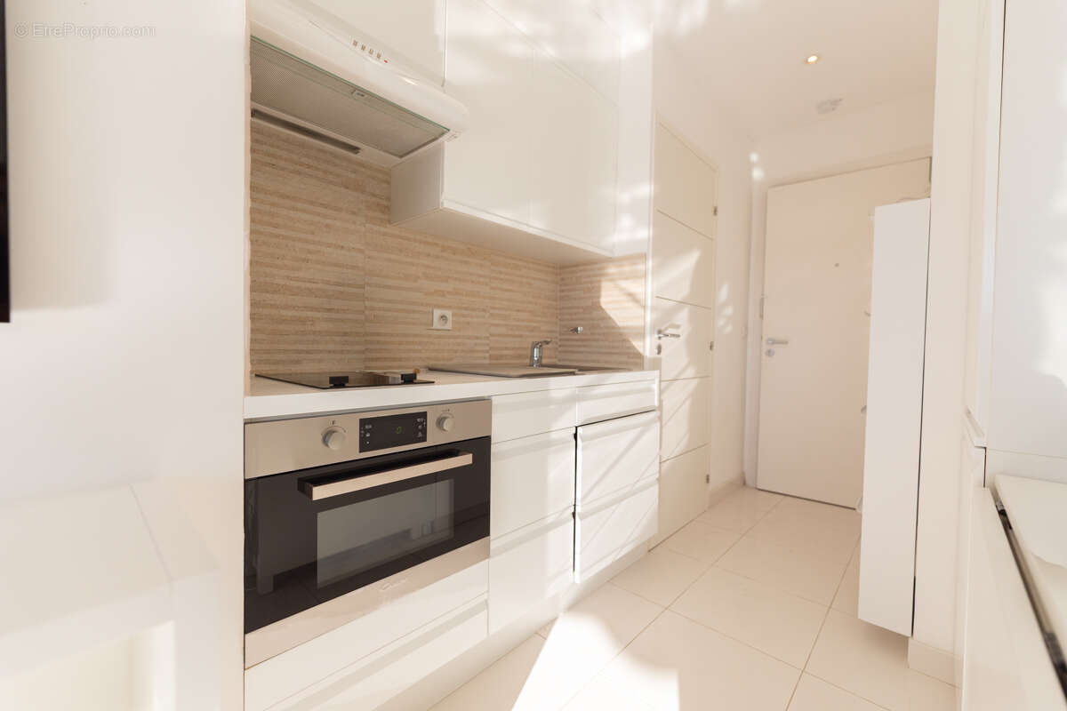 Appartement à MANDELIEU-LA-NAPOULE