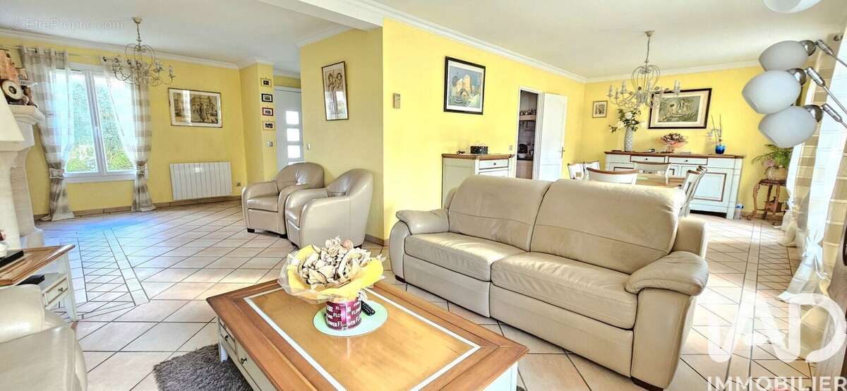 Photo 4 - Maison à ATTAINVILLE