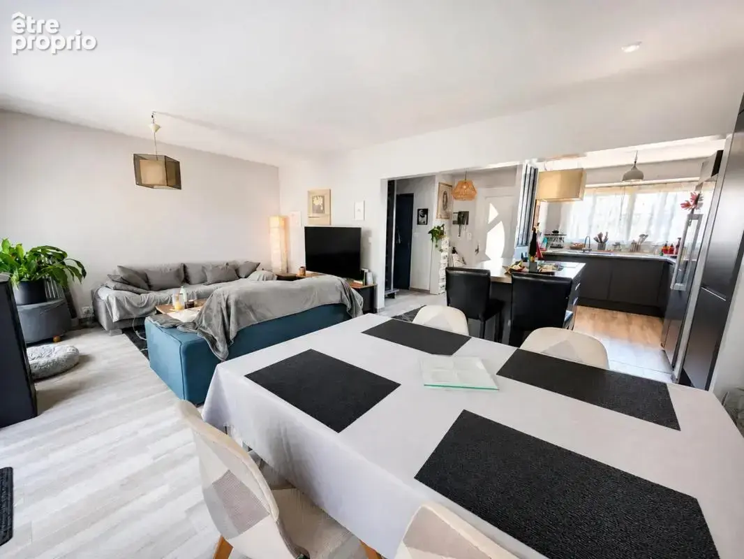 Maison de 5 pièces de 88 m² à Ris-Orangis - photo 2