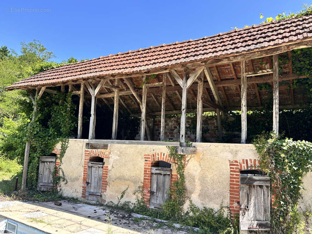 Maison à BEAUMARCHES