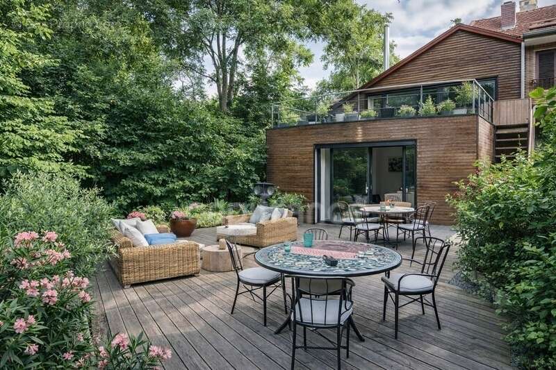 Maison à PREVESSIN-MOENS