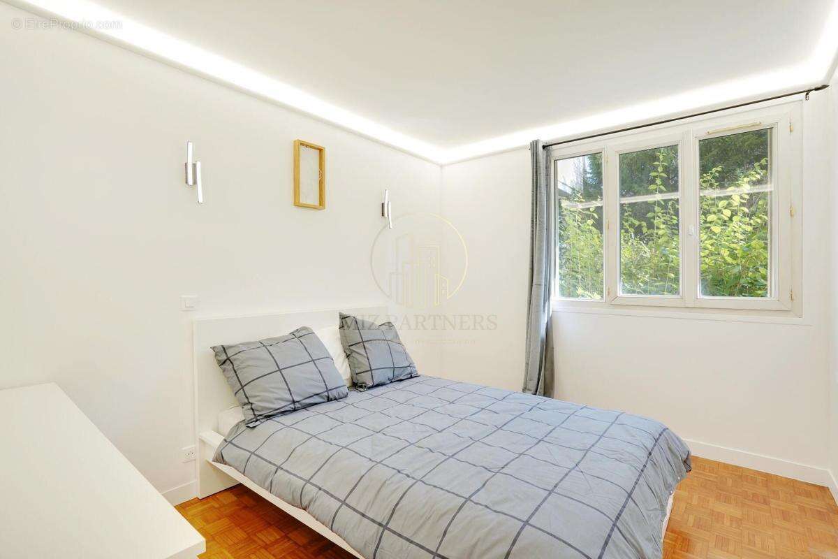 Appartement à PARIS-20E