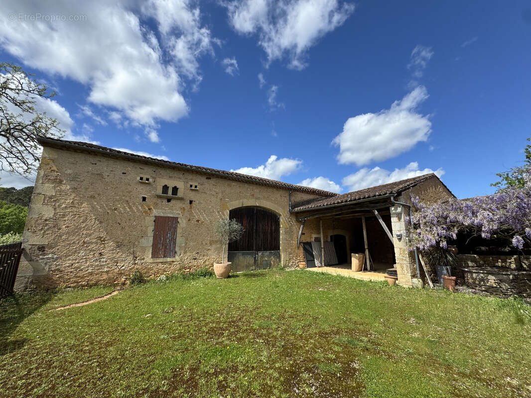 Maison à FUMEL