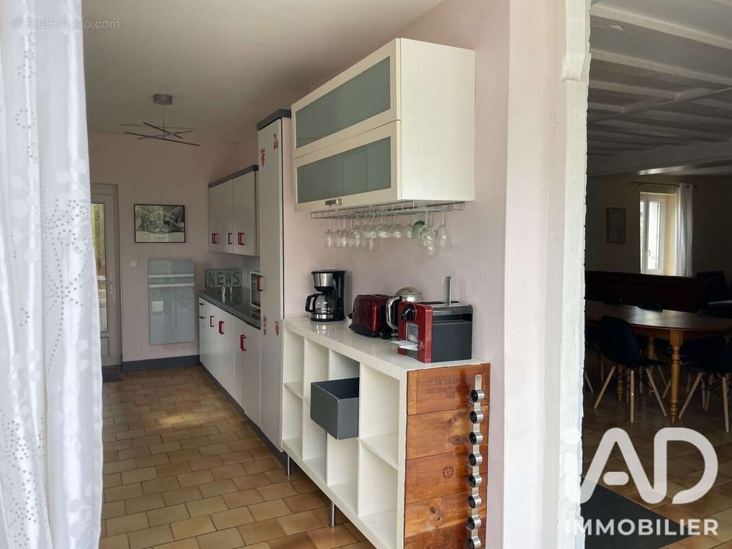 Maison 148 m² à Chemille-Sur-Deme  - photo 3