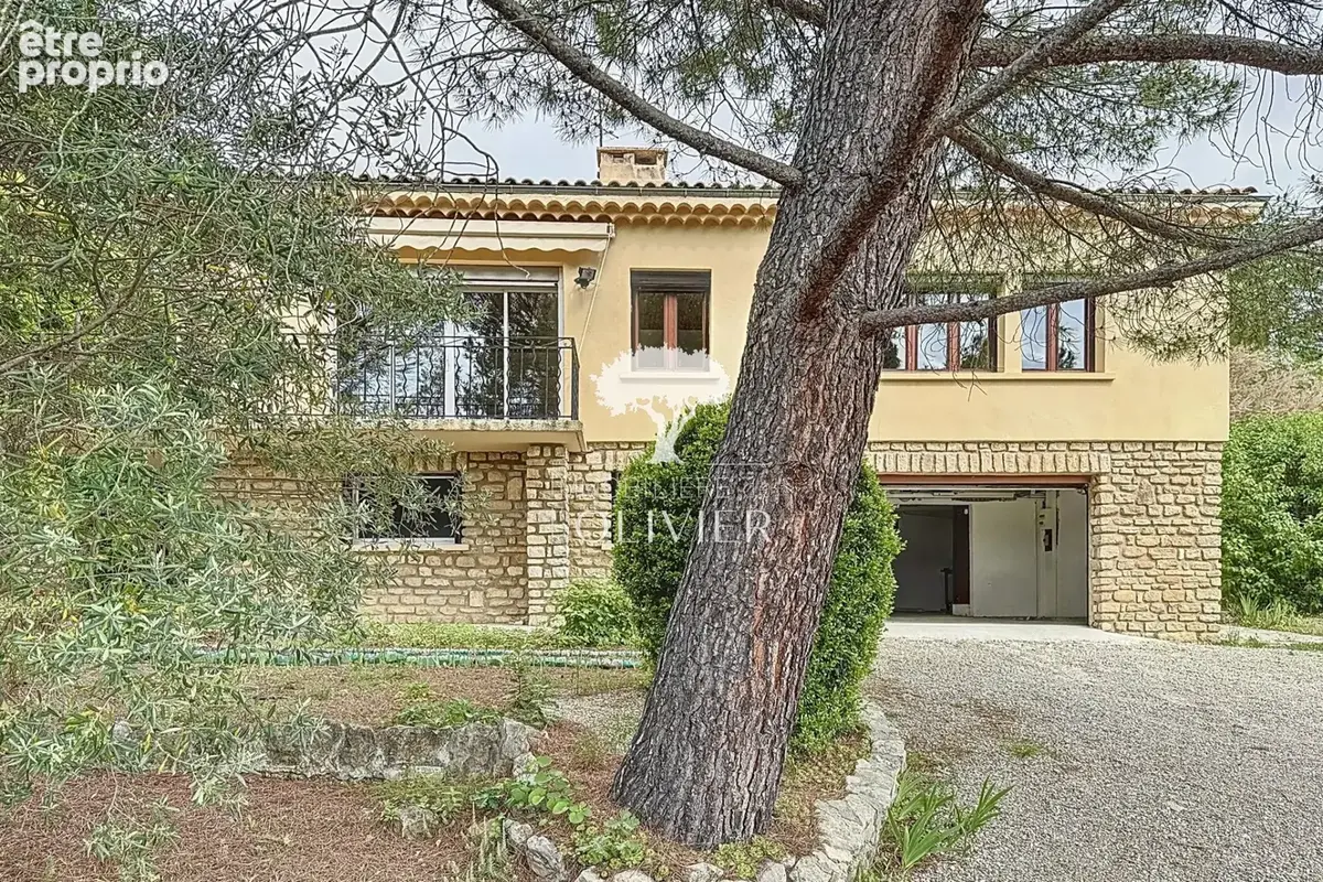 Maison 5 pièces 125 m² à vendre à Villars (84400) - photo 4