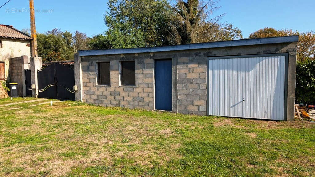 Maison à SAINT-SAVIN