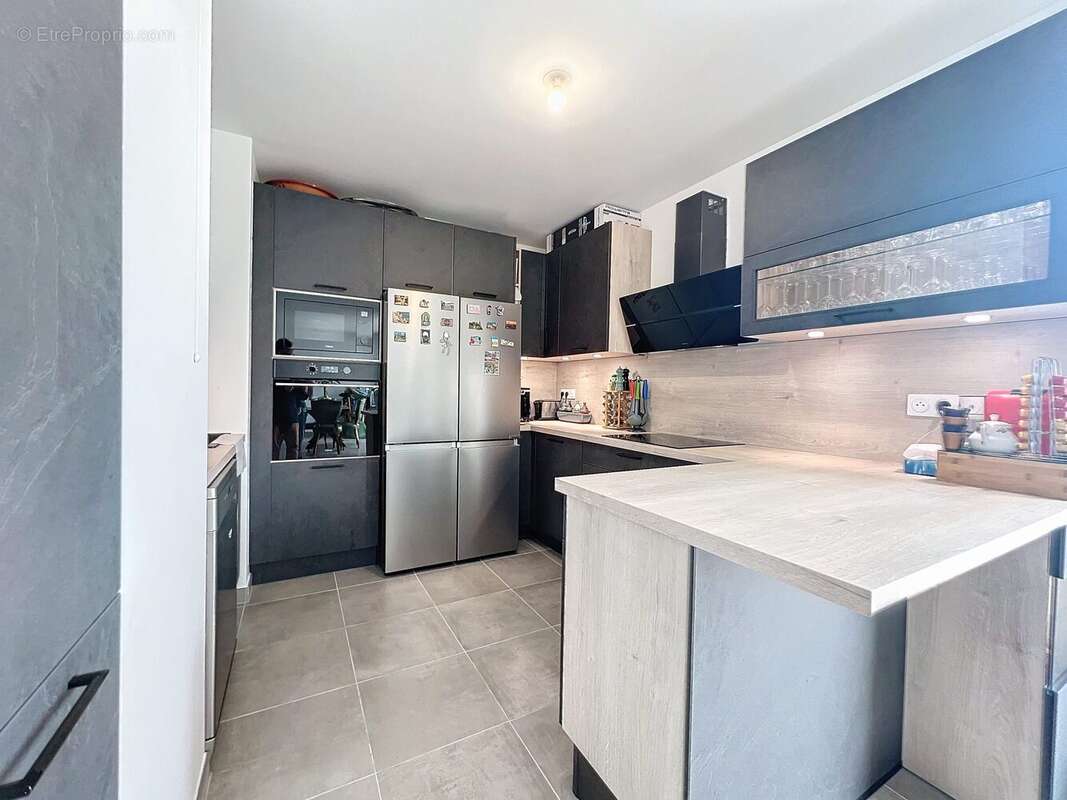 Appartement à CHENNEVIERES-SUR-MARNE