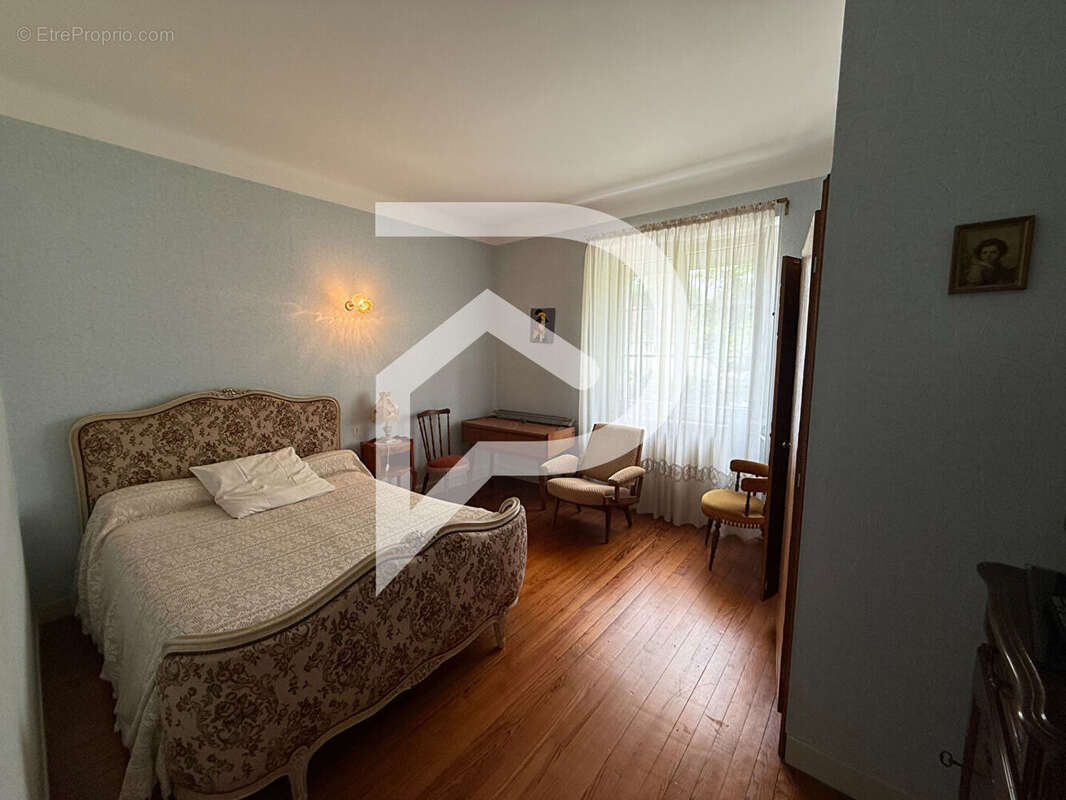 Maison ORTHEZ 12 pièces 288 m² - photo 11