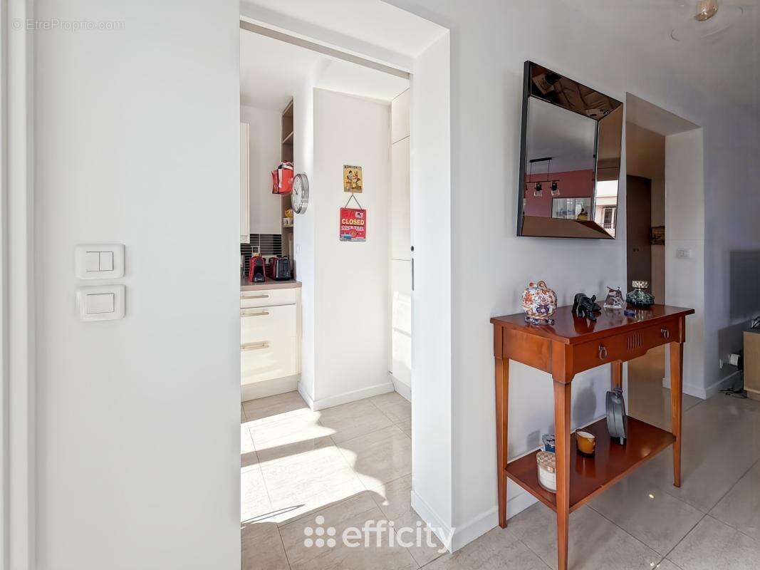 Appartement à SAINT-MAUR-DES-FOSSES
