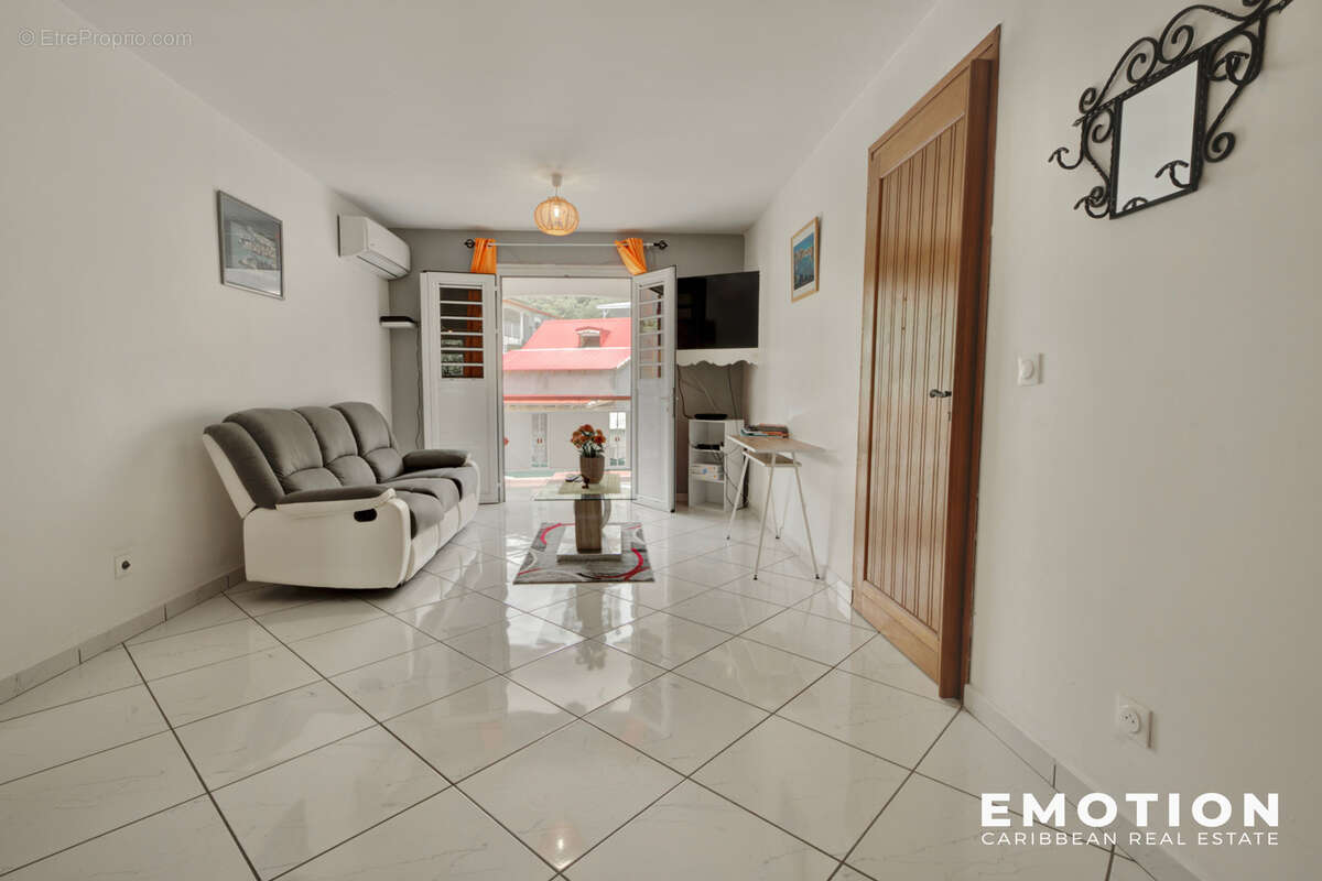 Appartement à POINTE-NOIRE