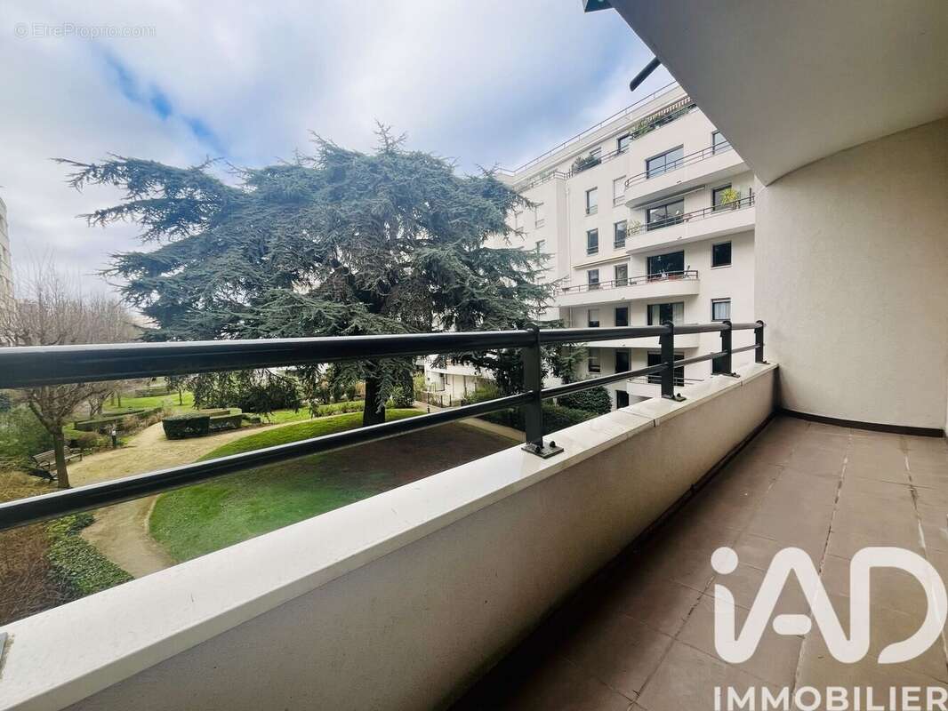 Appartement 99 m² à Chatillon  - photo 3
