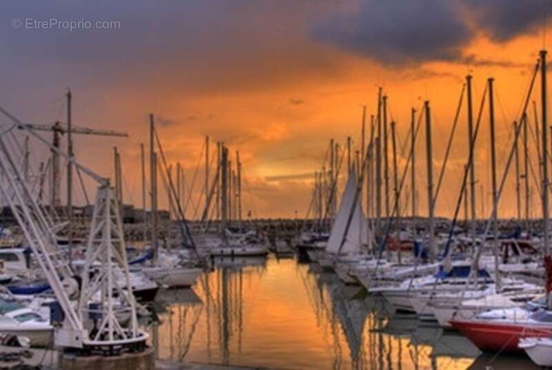 Appartement à MARSEILLE-16E