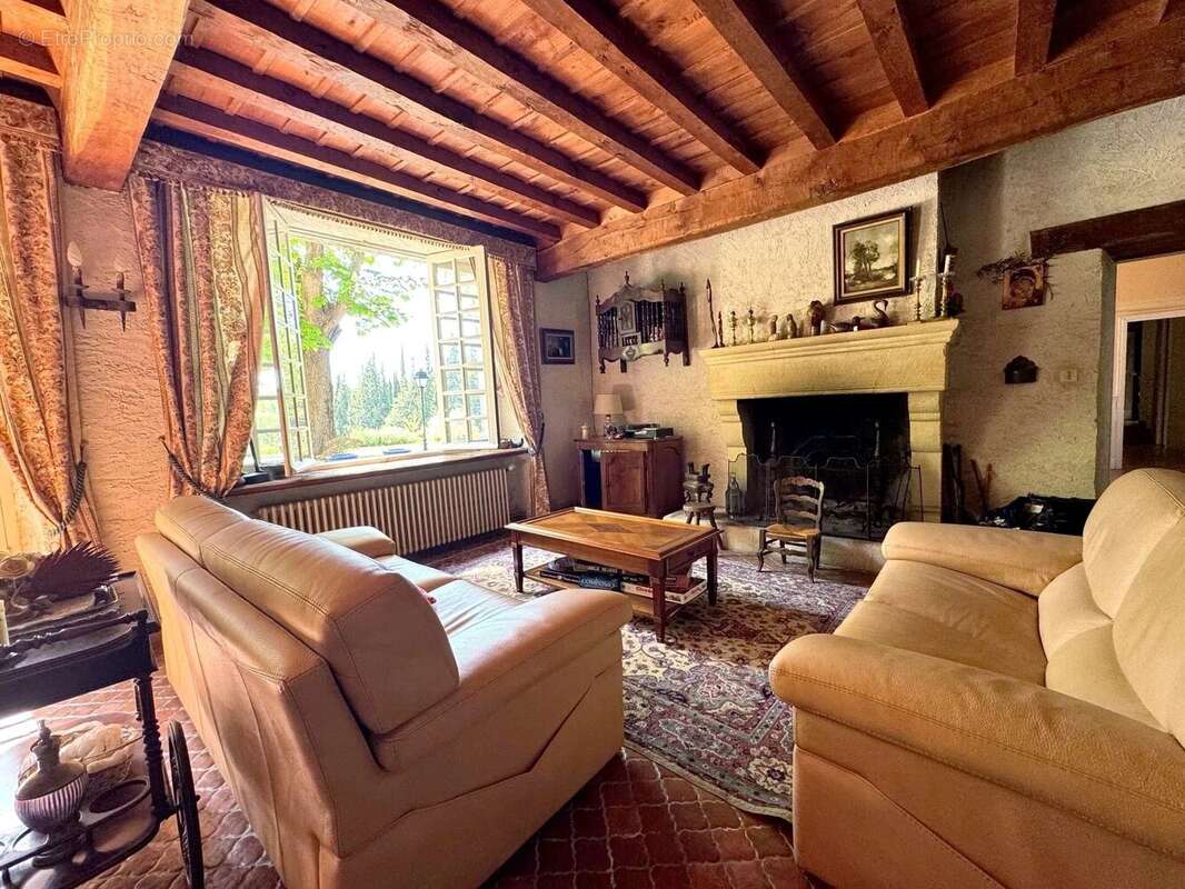 Maison à SAINT-MARTIN-LE-VIEIL