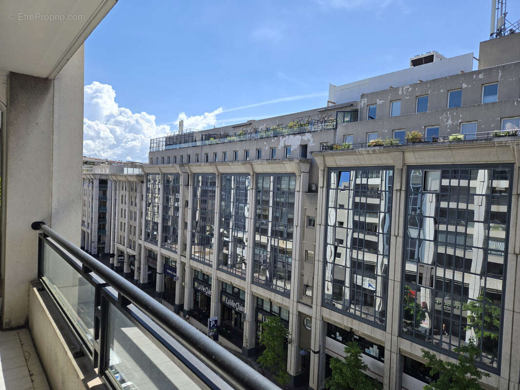 Appartement à MARSEILLE-8E