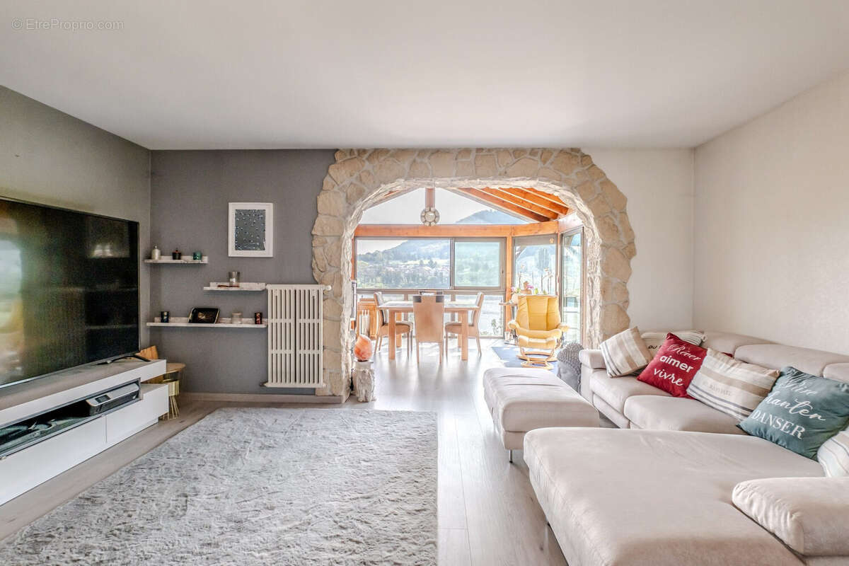 Maison à MACHILLY