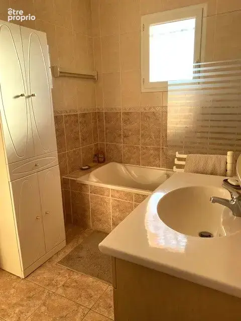 Belle villa traditionnelle type 5 sur 1300m2 de jardin avec piscine - vue degagée - photo 7