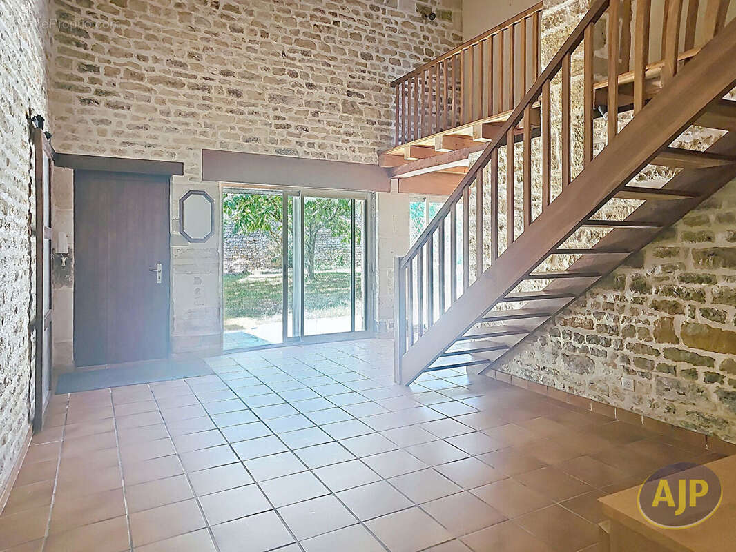 Maison à Péault 85 - photo 4