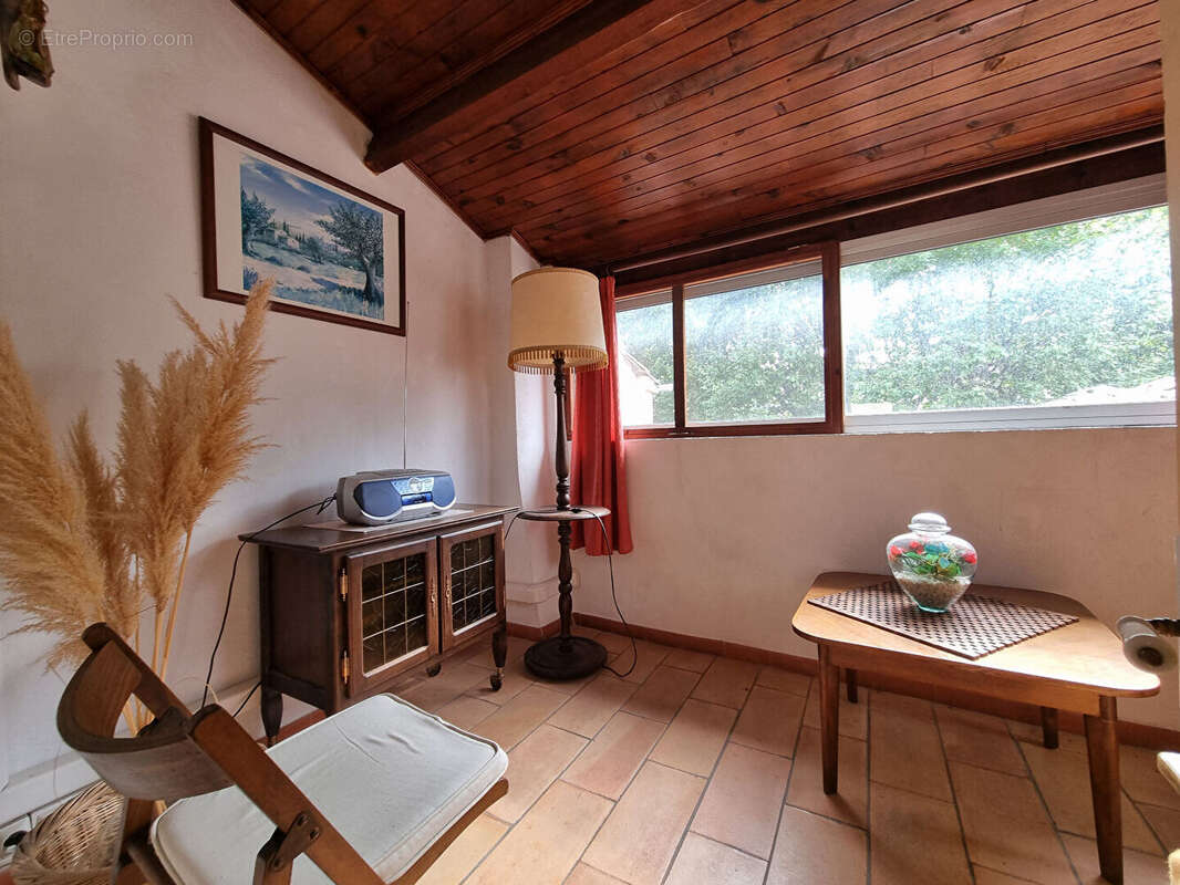 Maison à MALAUCENE