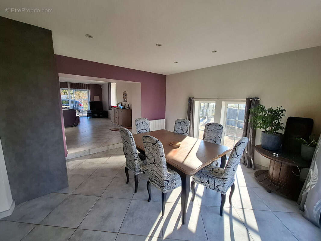 Maison à TREFFORT-CUISIAT