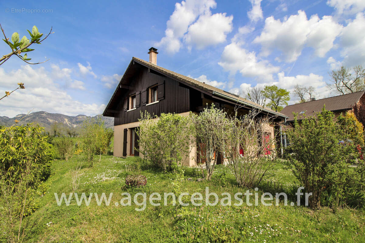 Maison à GEX