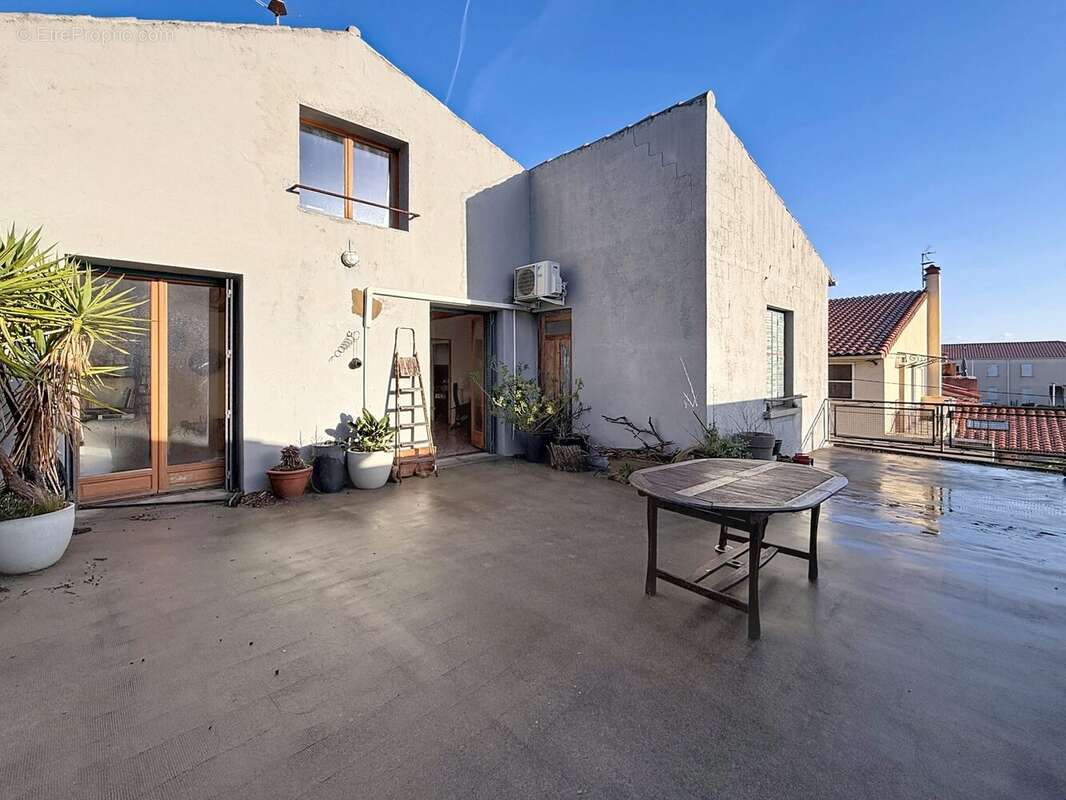 Maison à ESPIRA-DE-L'AGLY