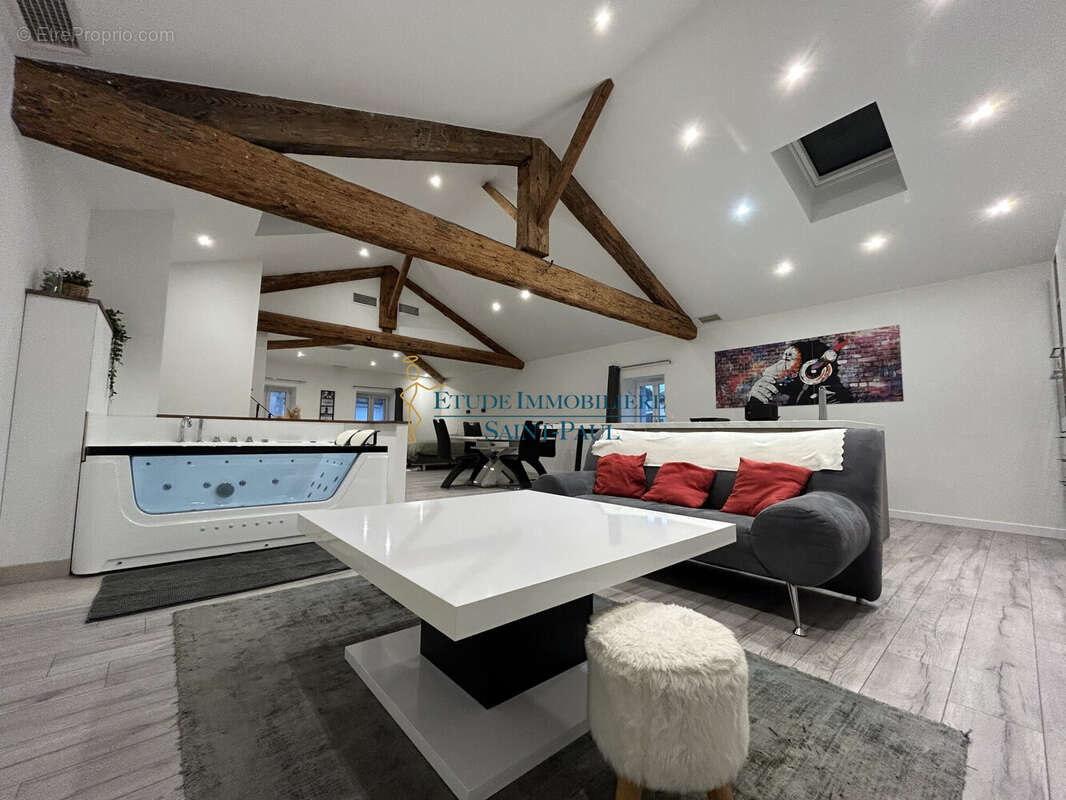 Appartement à CLERMONT-L&#039;HERAULT