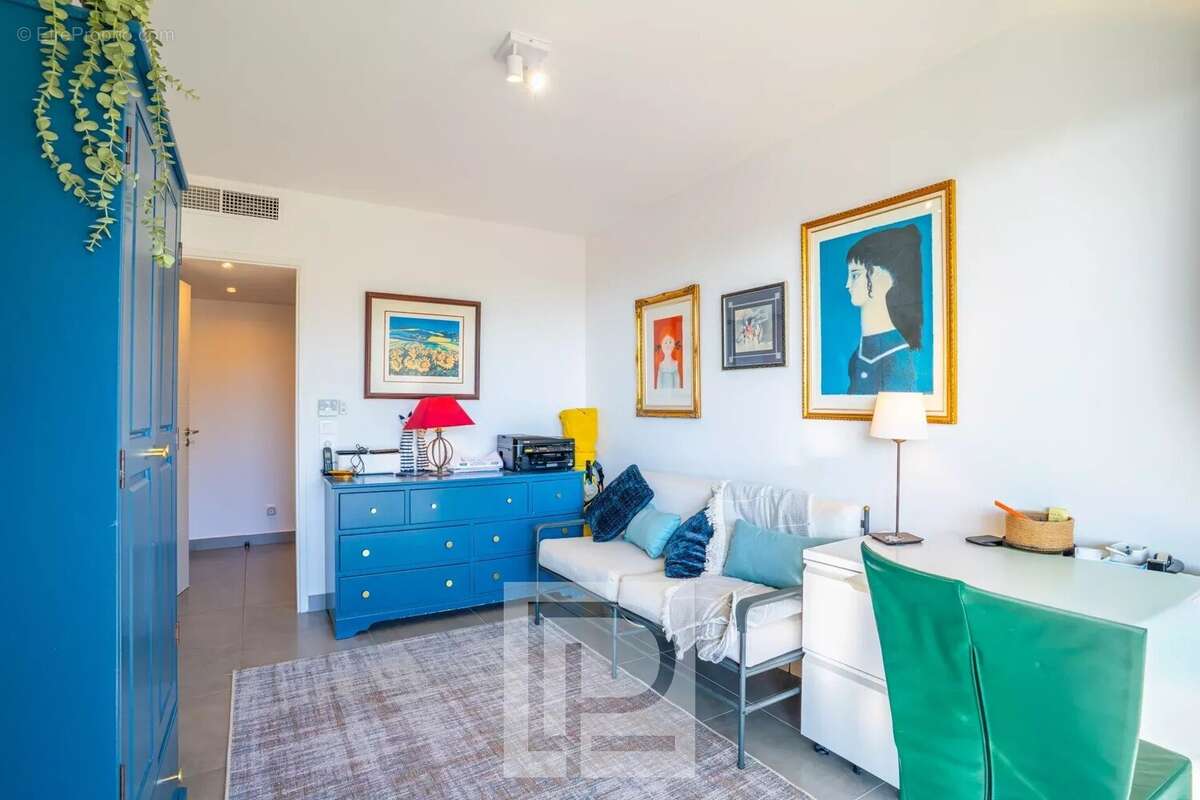 Appartement à LE CANNET