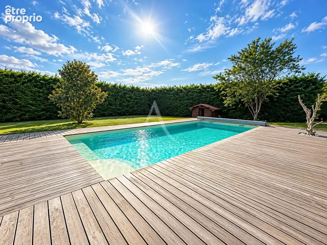 PUJAUDRAN - Villa T6 - 170m2 5 chambres avec piscine et double garage sur 4100m² - photo 3