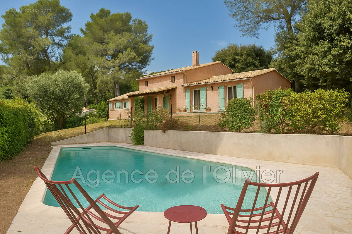 Maison à VALBONNE