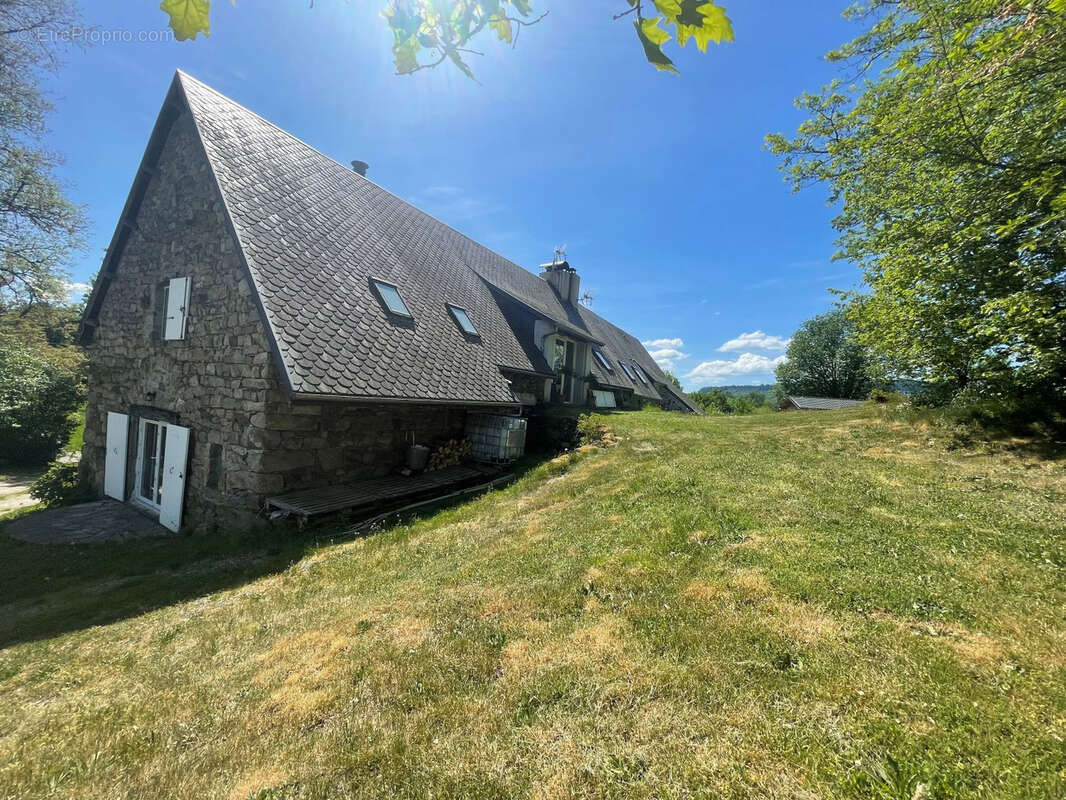 Maison à BORT-LES-ORGUES