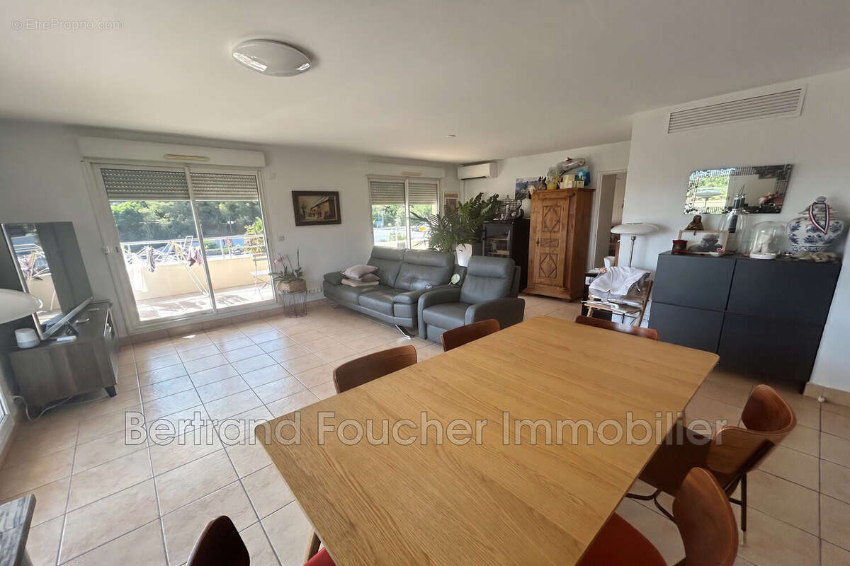 Appartement 91 m² à Cavalaire-Sur-Mer  - photo 6