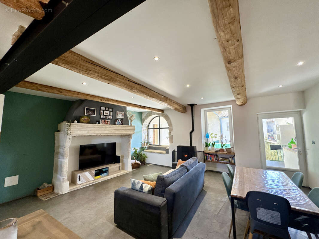 Maison à AIGUES-VIVES