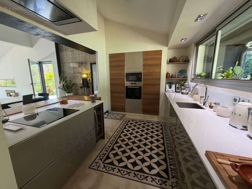 Maison à LE CREUSOT