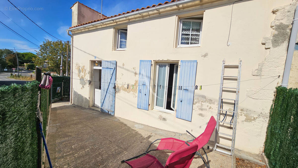 Maison à SAINT-NAZAIRE-SUR-CHARENTE