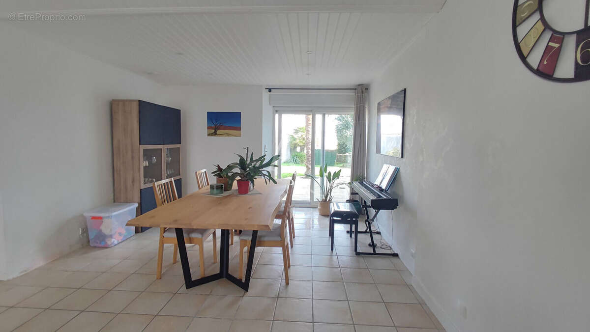 Maison à AIZENAY