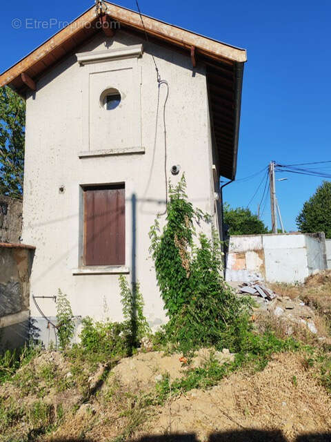 Maison à réinventer avec fort potentiel - photo 4