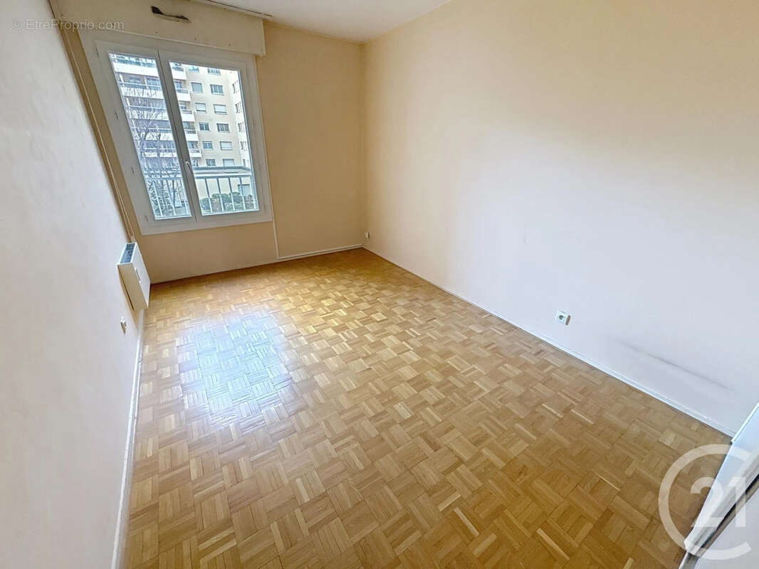 Appartement à LYON-7E