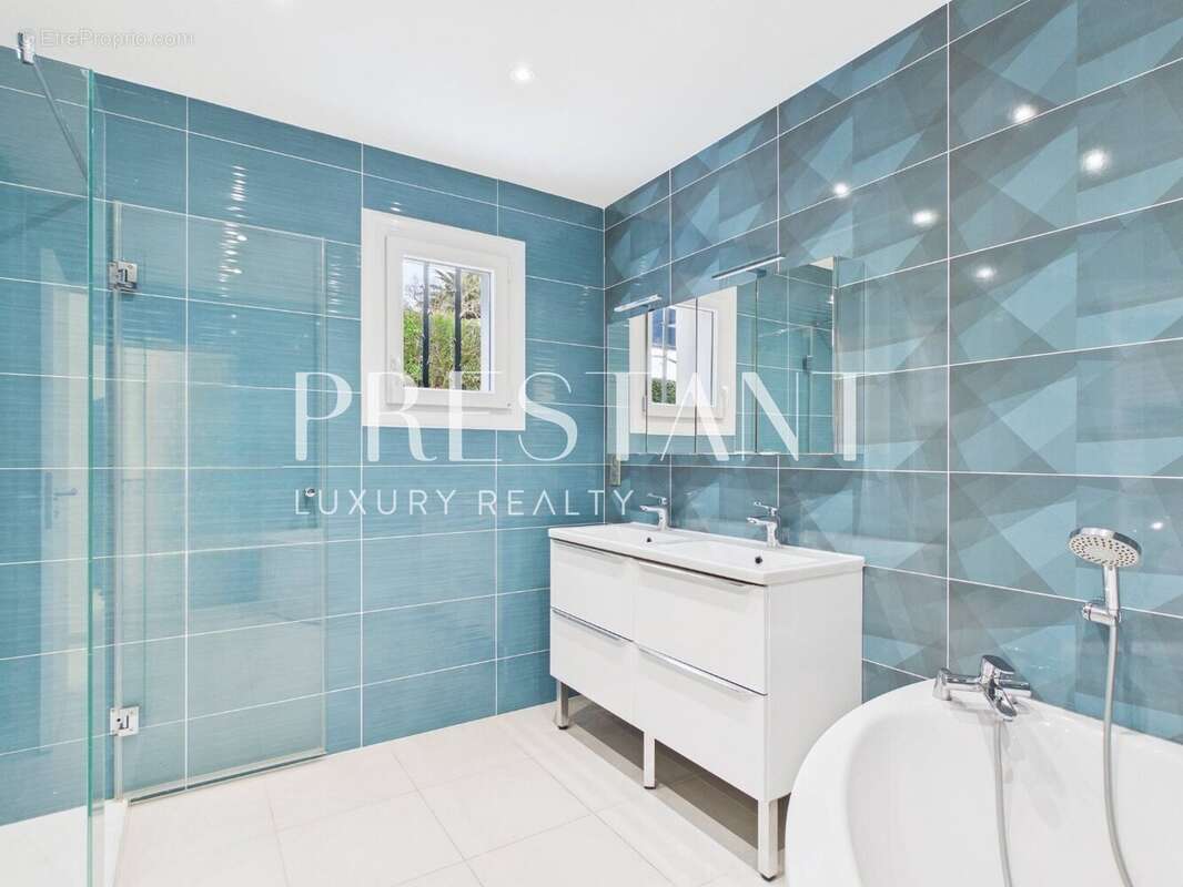 Maison à SAINT-JEAN-DE-LUZ