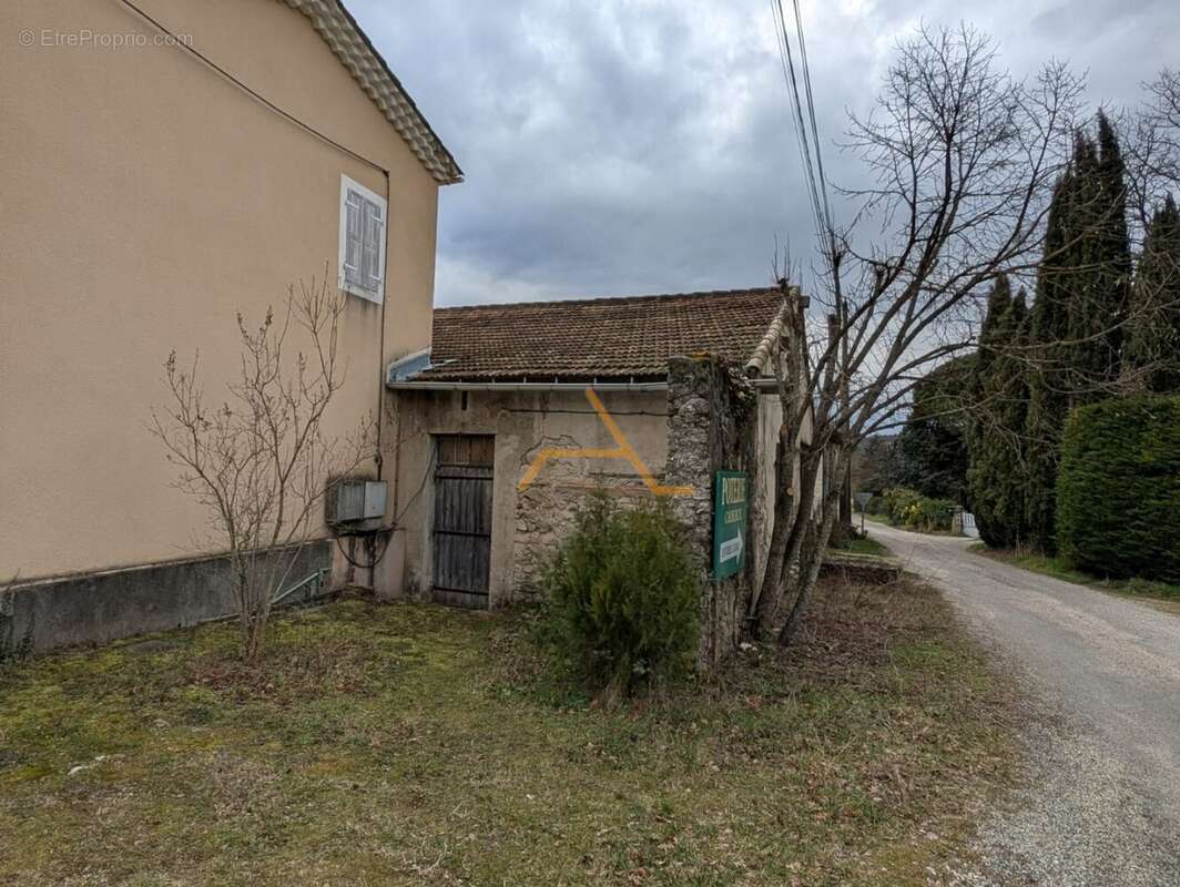 Entrepot le poet laval - photo 3