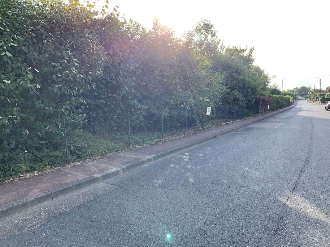 Terrain à SARREGUEMINES