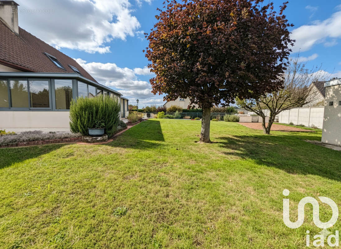 Photo 2 - Maison à REVELLES