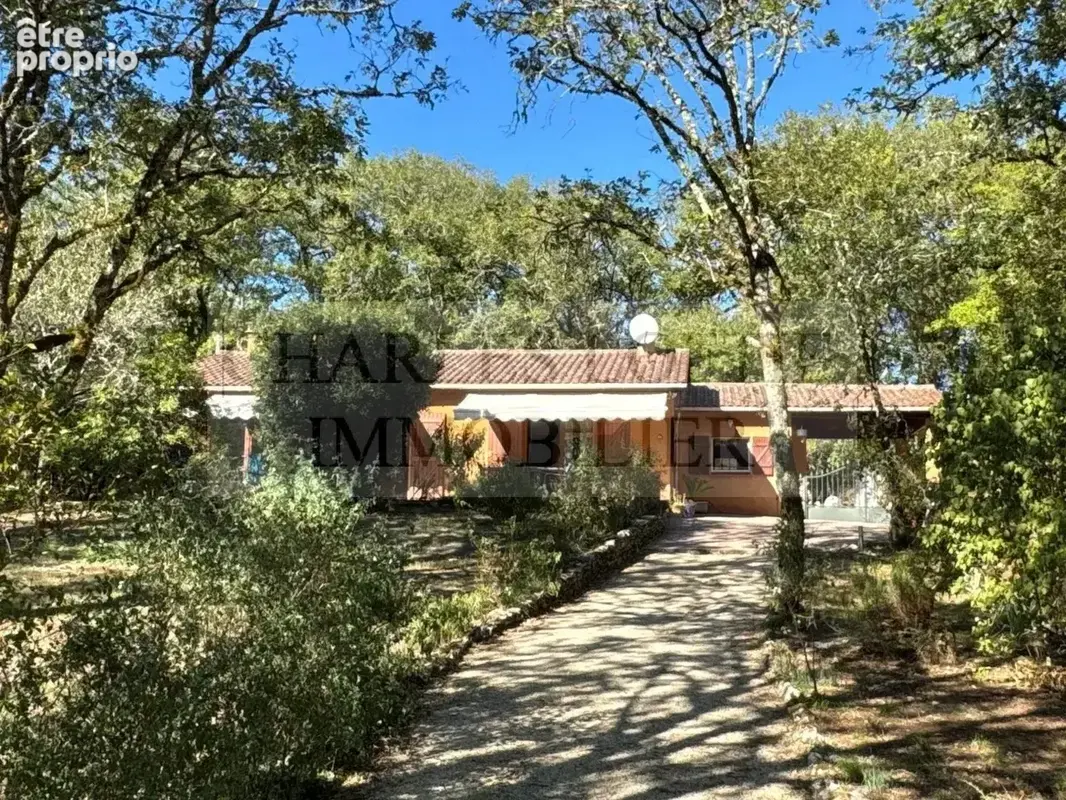 Jolie maison de plain-pied et garage sur un terrain de 2 820 m² - photo 22