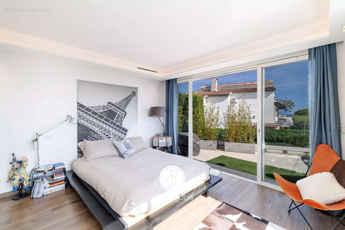 Appartement à VILLEFRANCHE-SUR-MER
