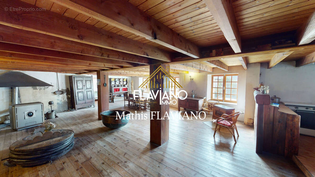 Maison à BARCELONNETTE