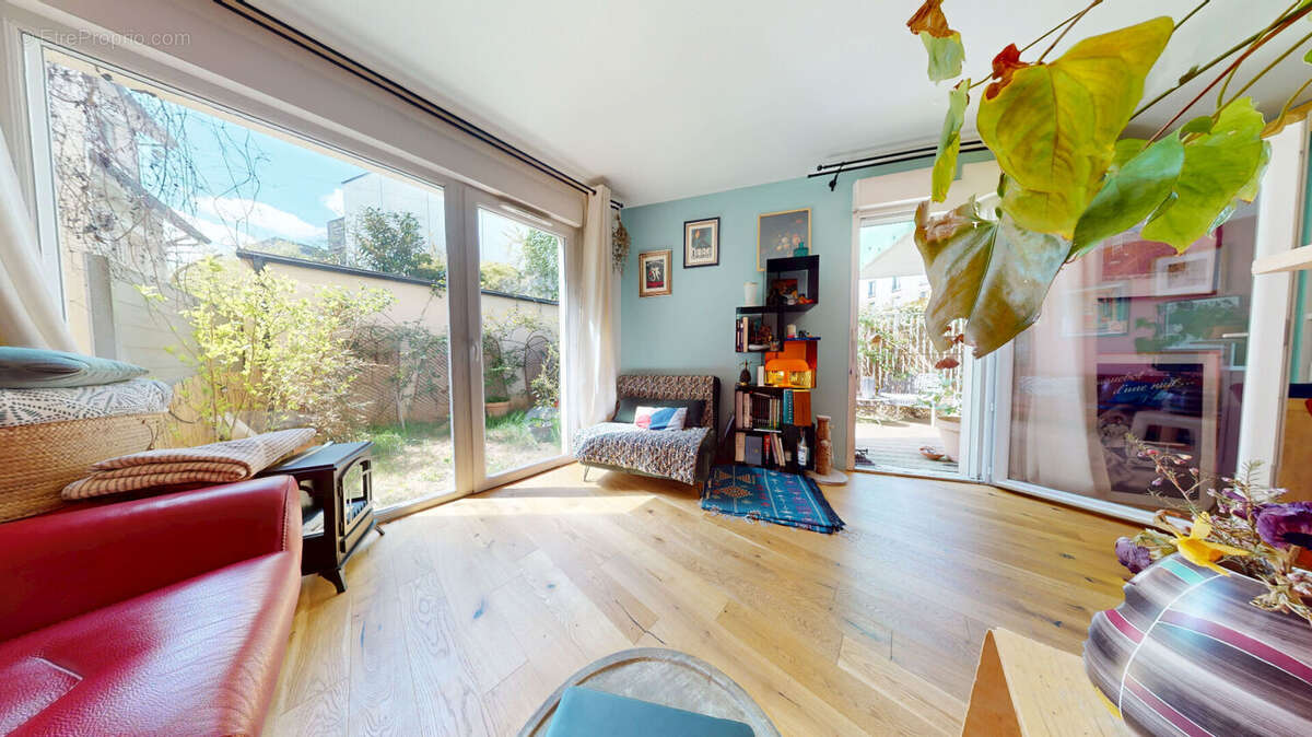 Appartement à ROMAINVILLE
