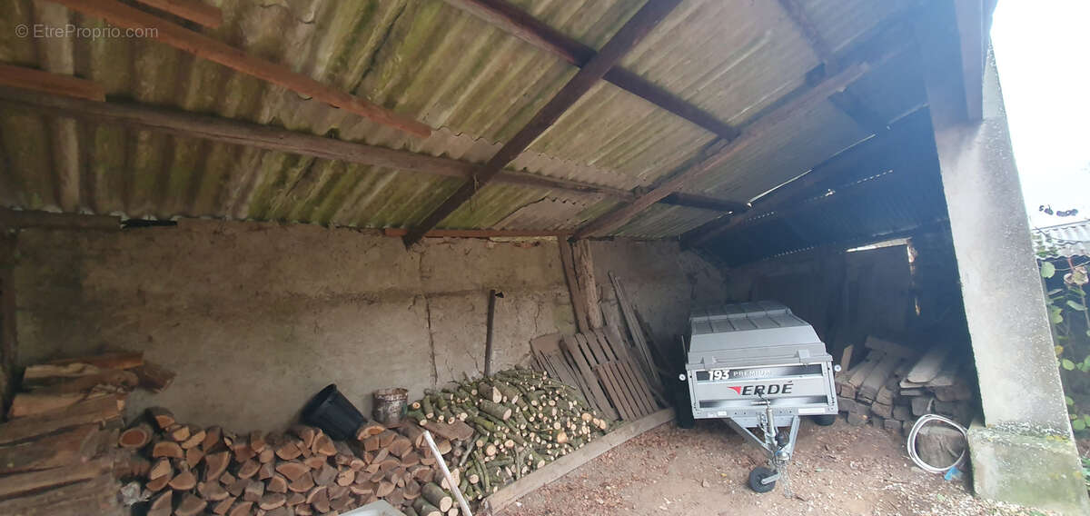 Maison à FRESNAY-LE-GILMERT