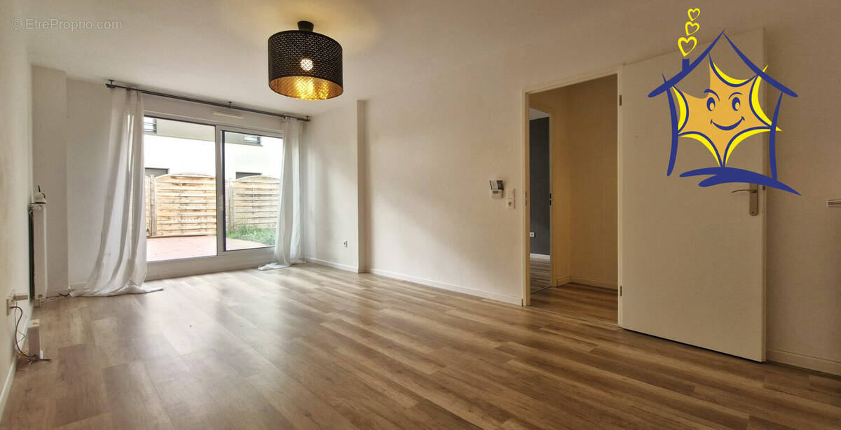 Appartement à SAINT-MICHEL-SUR-ORGE