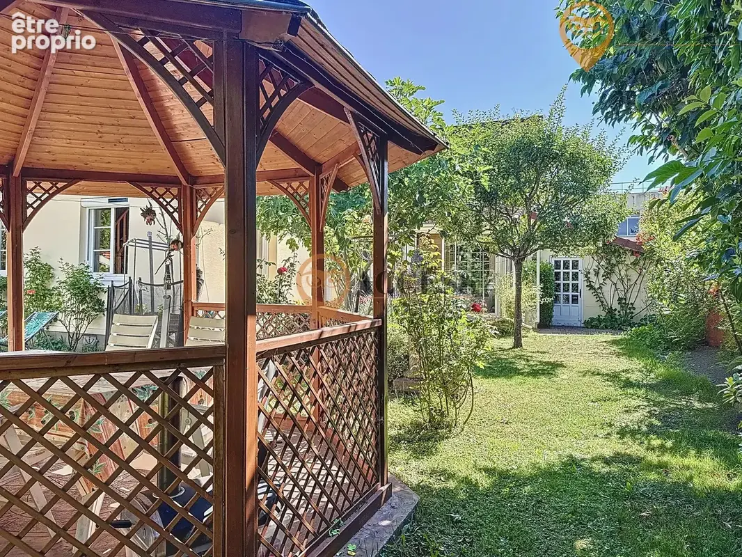 SOISY-SOUS-MONTMORENCY - Maison familiale, volumineuse et atypique ! - photo 17
