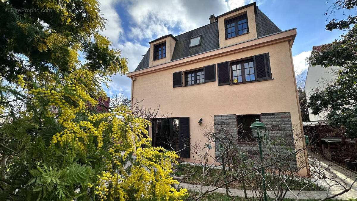 Maison à JOINVILLE-LE-PONT